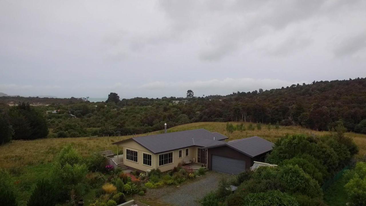 Tram Track Retreat Apartment Papatowai Luaran gambar