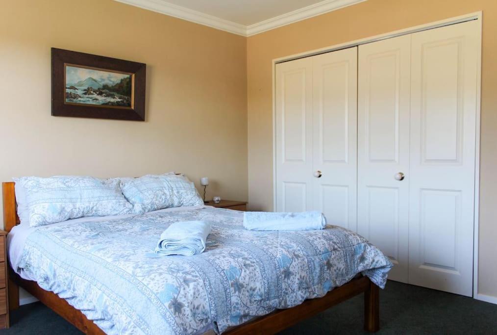 Tram Track Retreat Apartment Papatowai Luaran gambar